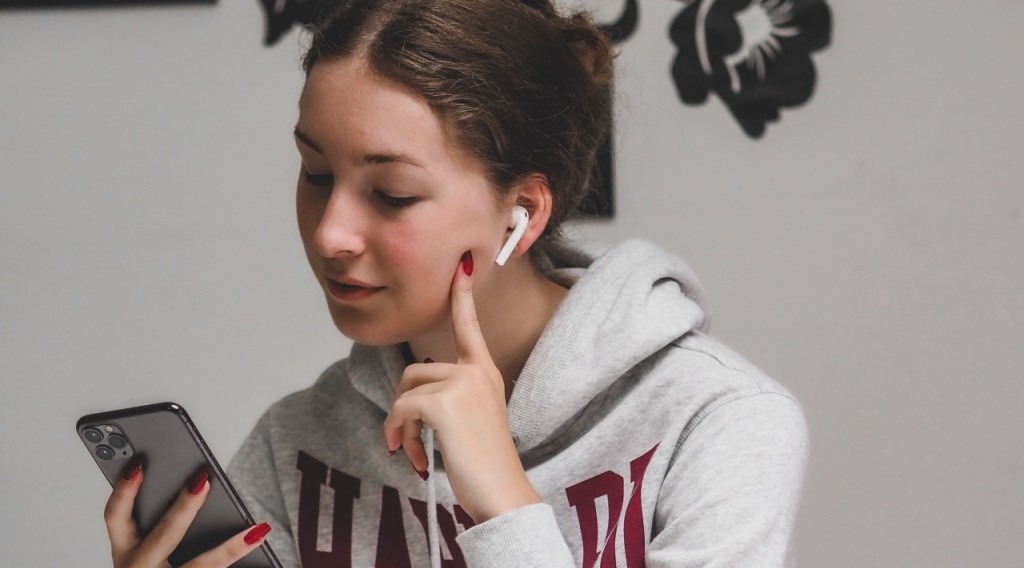 Why Retail Advertising Should Be Mobile First in 2020