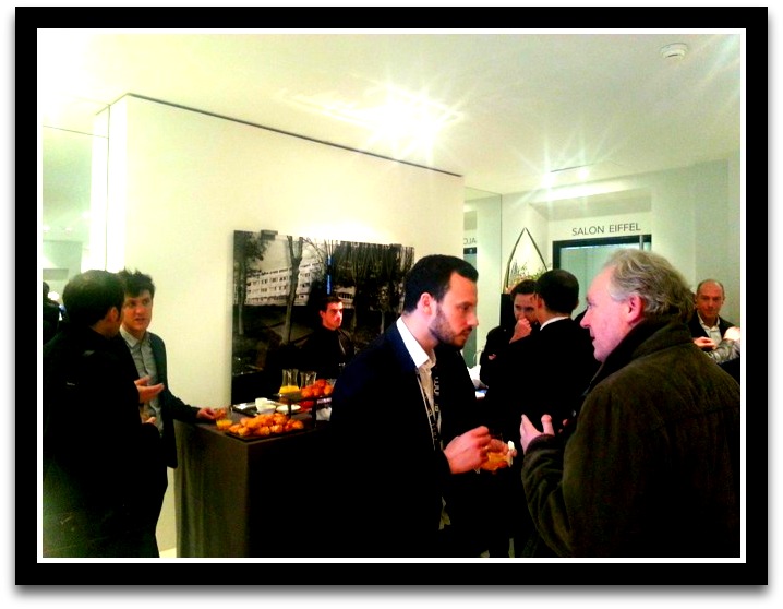 A spot of mobile mingling before the event kick-off